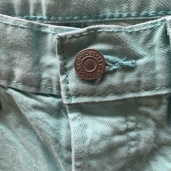 Levi’s Mint Denim Cuffed Shorts NWOT - Picture 2 of 10